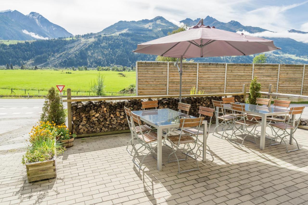 Praga Apartments & Restaurant Zell Am See-Kaprun Piesendorf Eksteriør bilde